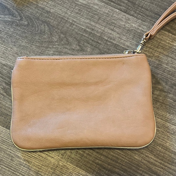 Express Wristlet - Picture 2 of 3